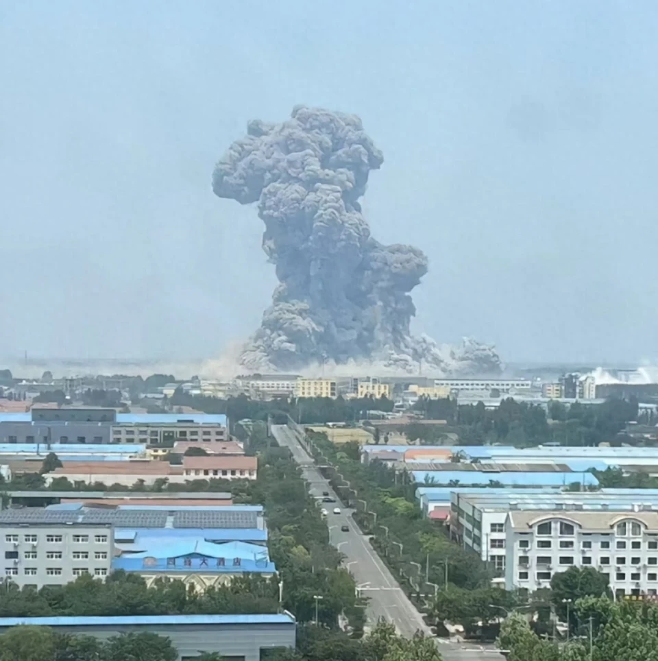 事故突发：山东高密化工厂爆炸，安全生产不能靠运气！
